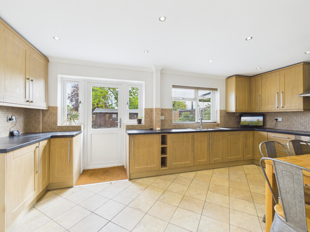 House in Reading - View 5