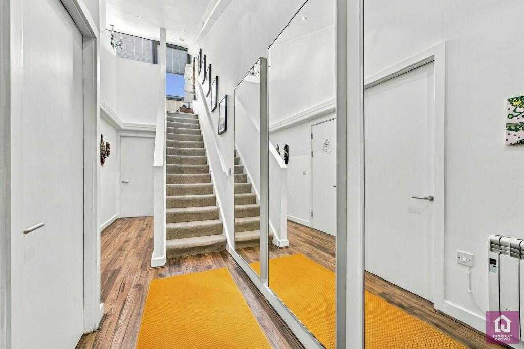 Apartment in Salford, Greater Manchester - More