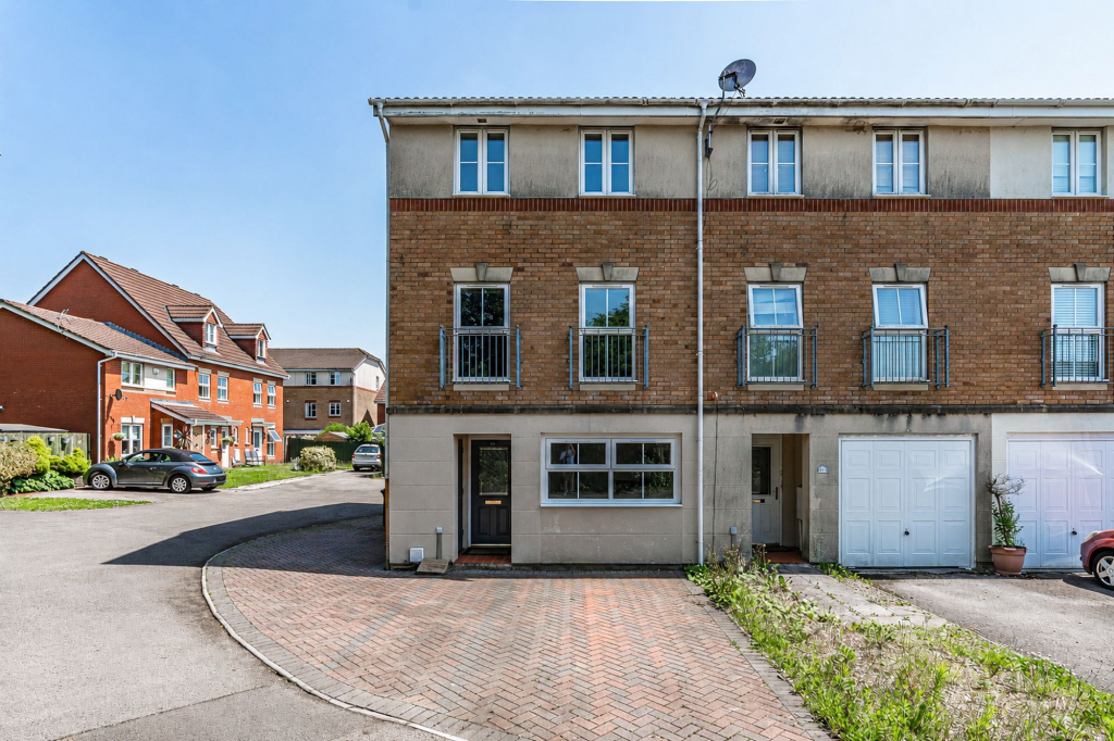 Main image of property: Clos Springfield, Talbot Green, CF72