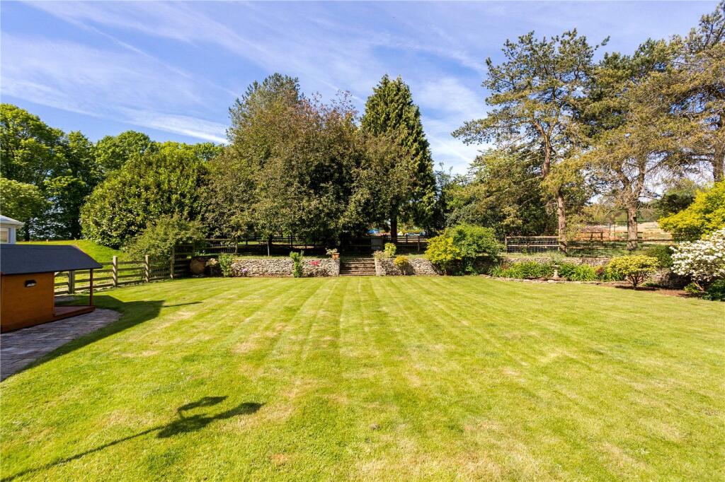 Ullenwood, Cheltenham, Gloucestershire, GL53 photo 2