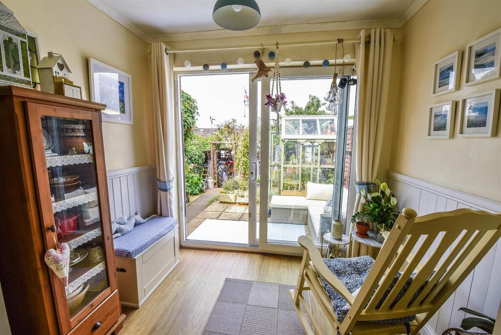 House in Stroud, Hinton - View 4