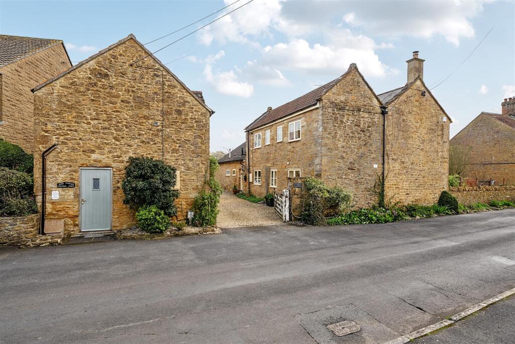 Additional image 29 of 56 Queen Street, Tintinhull, Yeovil