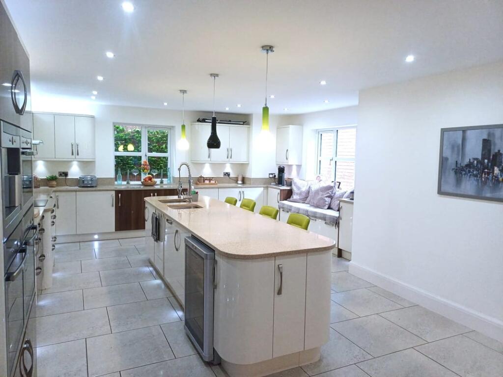 The Croft, Uttoxeter, ST14 photo 3