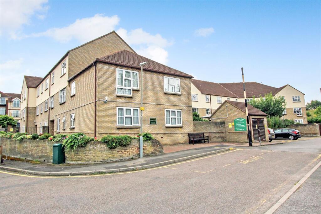Main image of property: Stilemans, Wickford