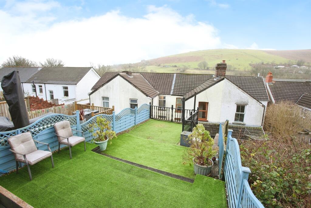 Thomas Street, Abertridwr, Caerphilly photo 2