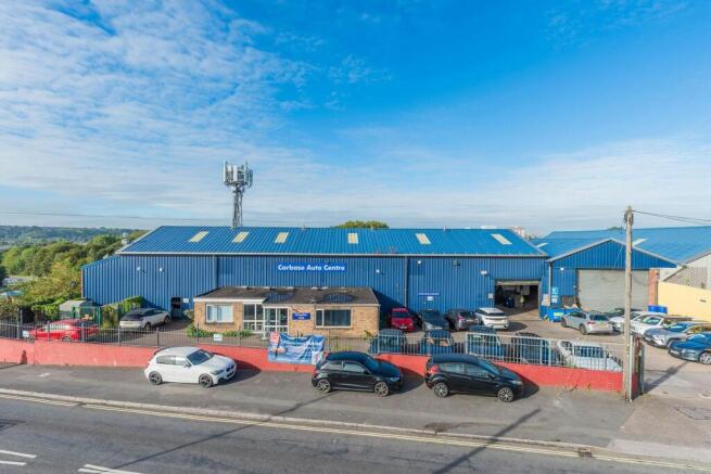 Carbase, 118 Blackswarth Rd, Bristol-4.jpg