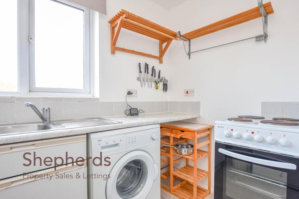 Apartment in Enfield - More
