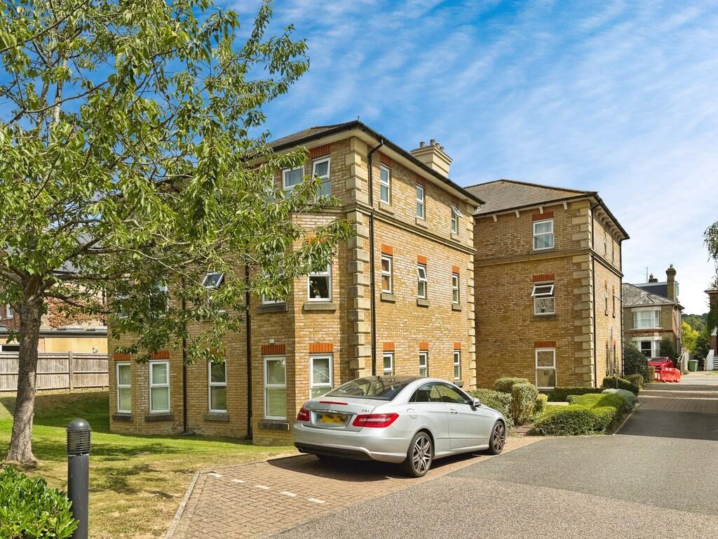 Main image of property: KnightsBridge Court, Tunbridge Wells, TN1 