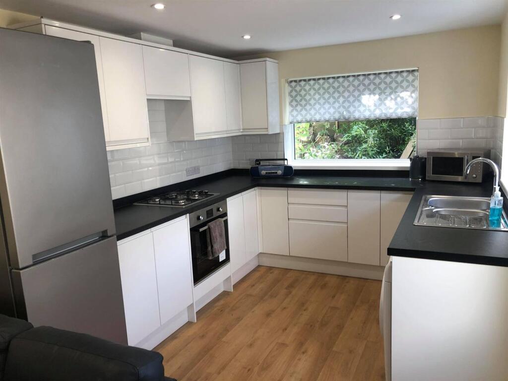 Main image of property: Mackintosh Place, Roath