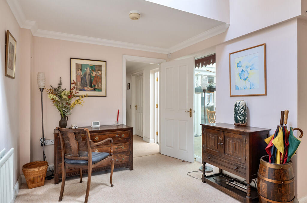 House in Test Valley, Romsey - View 5