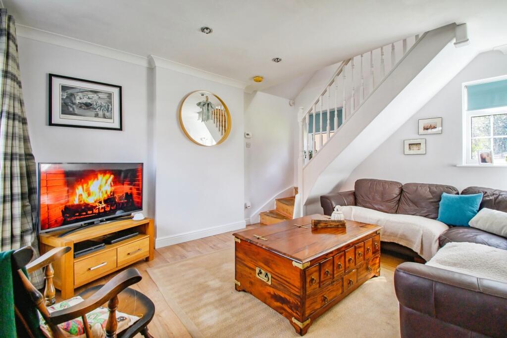 House in Salford, Greater Manchester - View 3