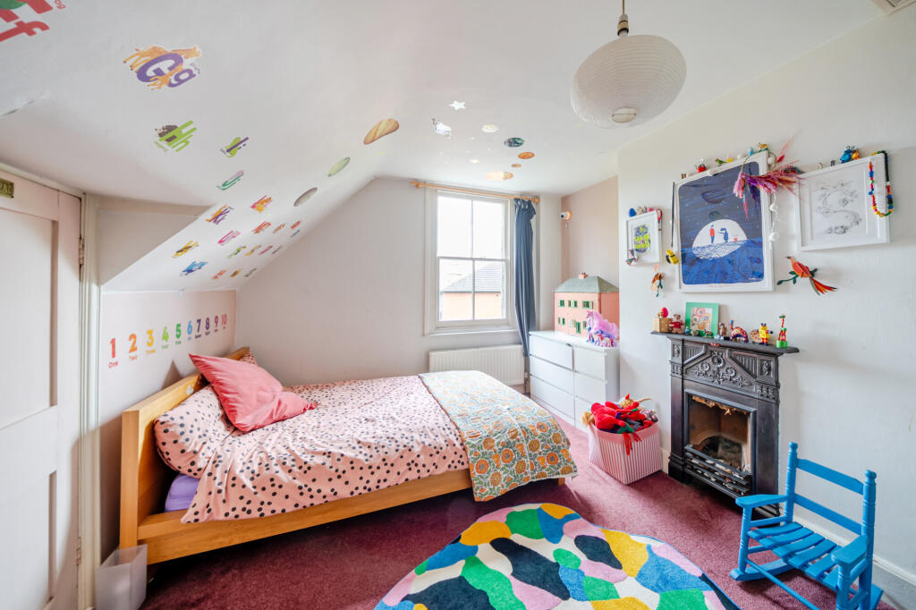 House in St Albans, Cottonmill - More