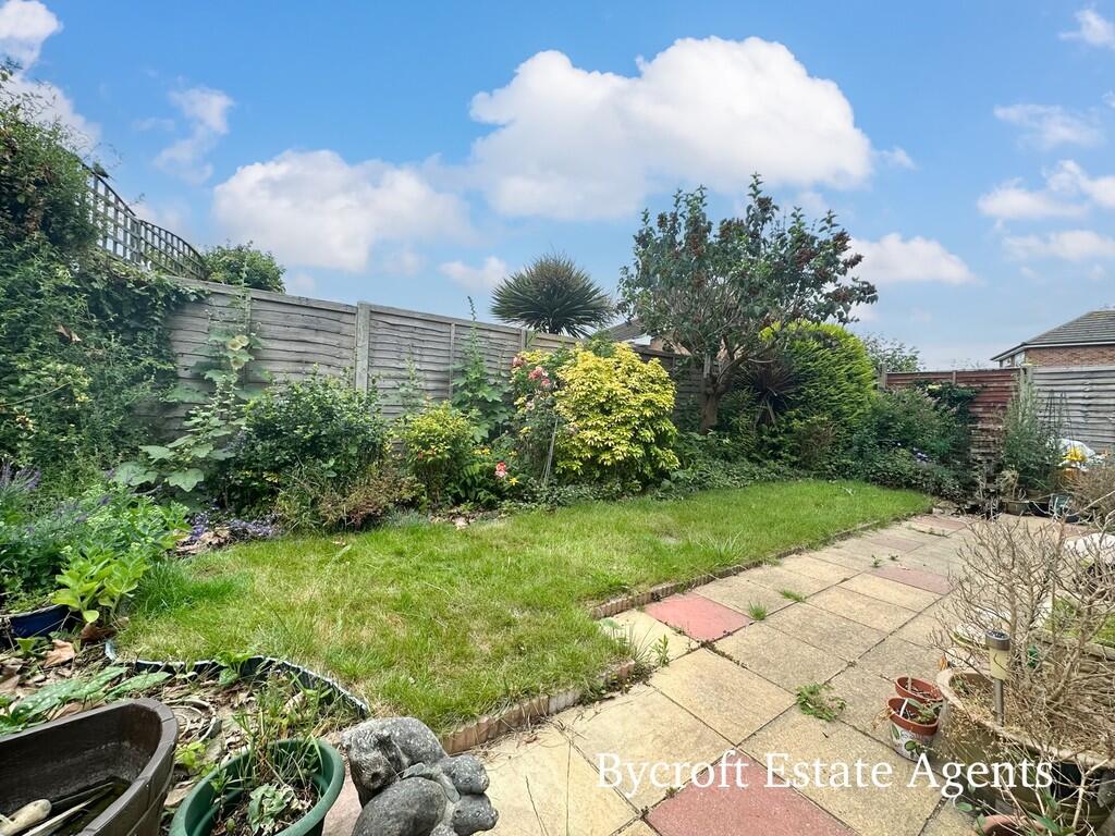 Plane Road, Gorleston, Great Yarmouth photo 3