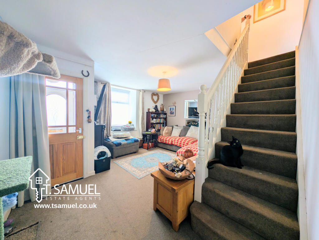 House in Hirwaun - View 4