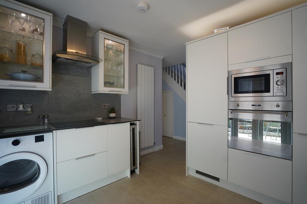 House in Nottingham - View 3