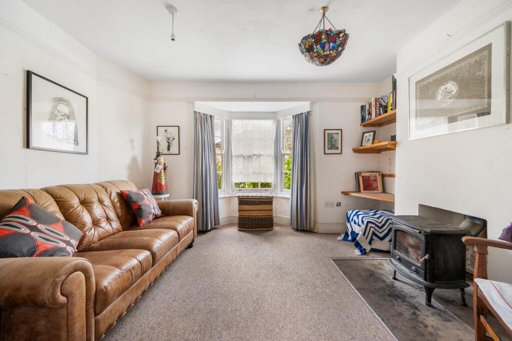 House in Stroud, Nailsworth - More