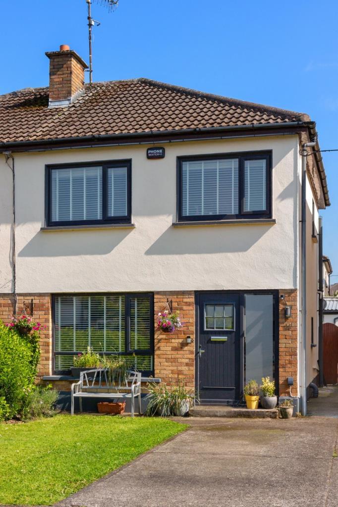 Main image of property: 14 Heather Close, Marley Wood, Rathfarnham, D16 AX66