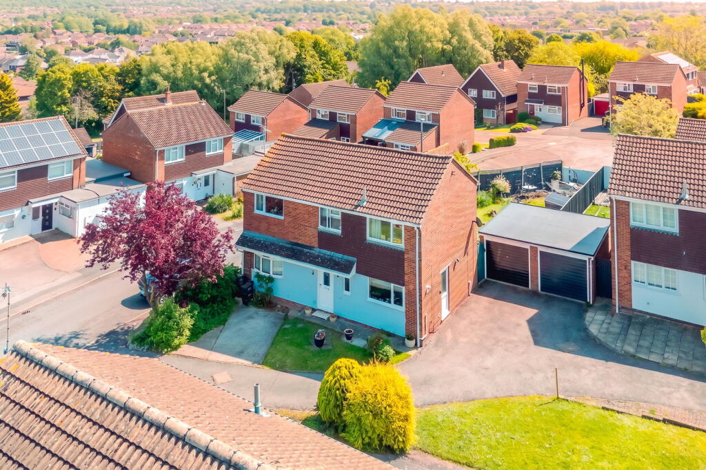 Main image of property: Wheatlands, Haydon Wick, Swindon, SN25 1RL