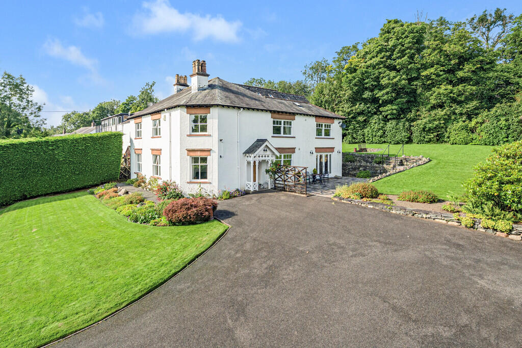 Main image of property: Markholme, Brundholme Road, Keswick, Cumbria, CA12 5PW