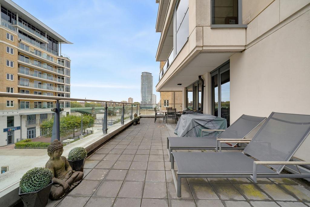 Apartment in London - View 4