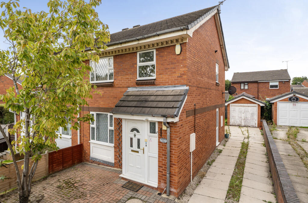 House in Leeds - View 4
