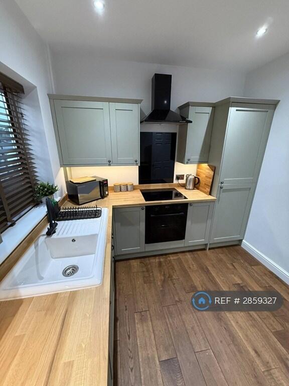 House in Doncaster - View 3
