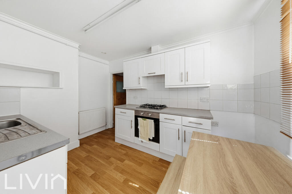 Apartment in London - View 6