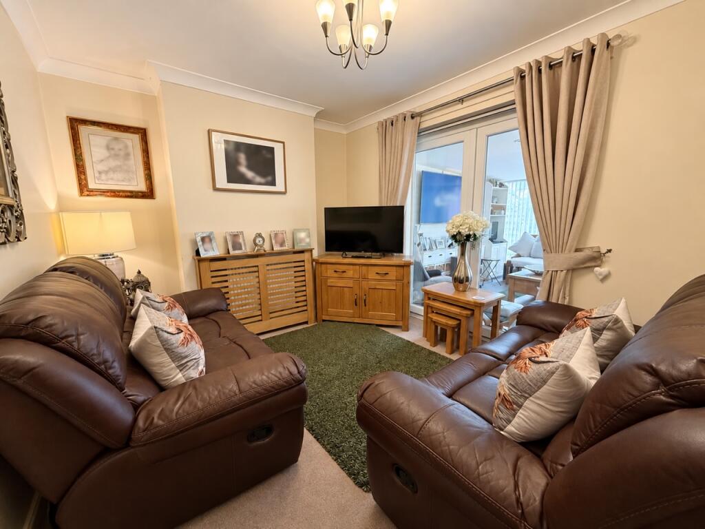 House in Wolverhampton, West Midlands - View 4