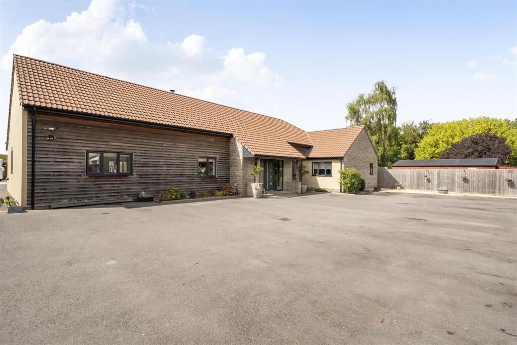 House in Bath, Yeovilton and District