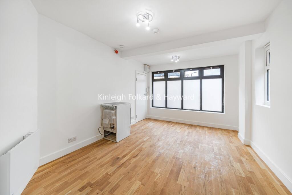 Main image of property: Green Lanes, London, N16