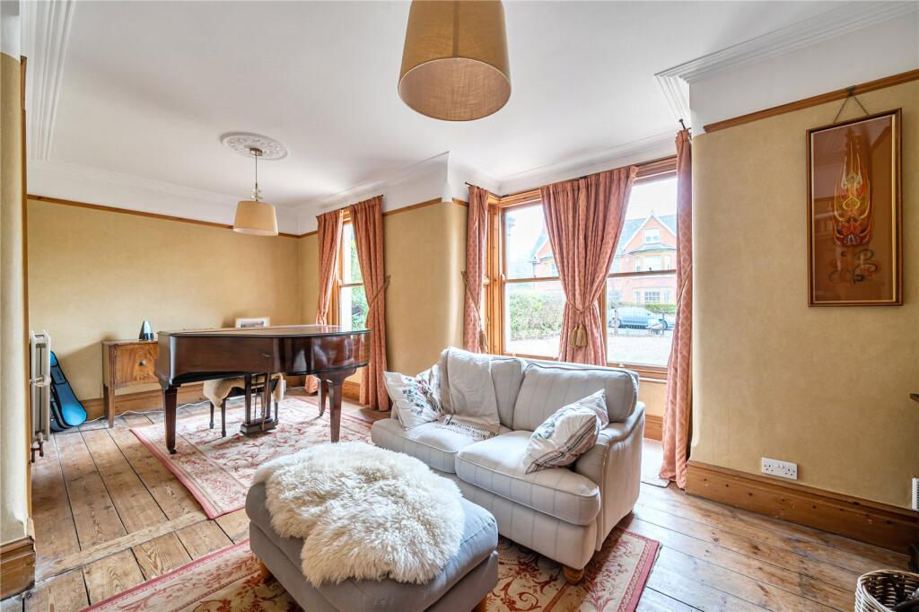 Additional image 6 of Grove Avenue, Yeovil, Somerset