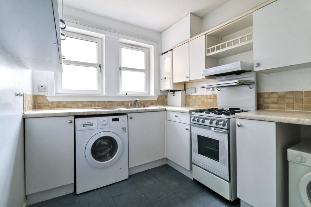 Apartment in Paisley - View 5