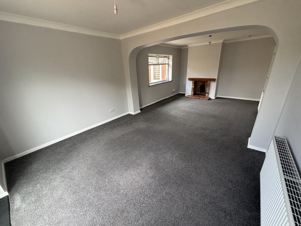 House in Mansfield, Warsop - View 4