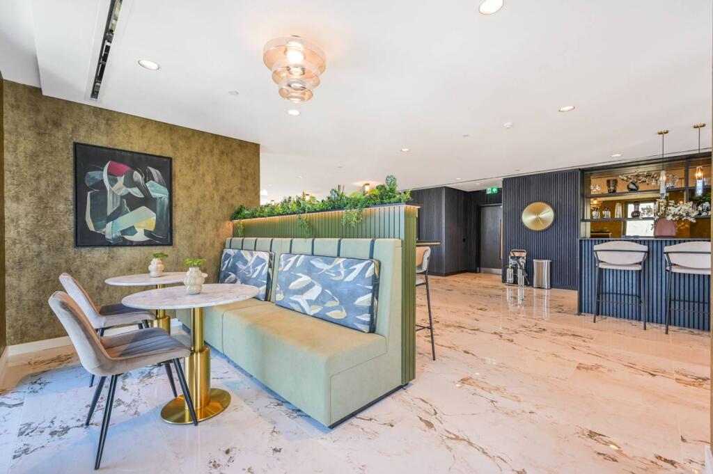 Main image of property: One Thames Quay, Canary Wharf, London, E14