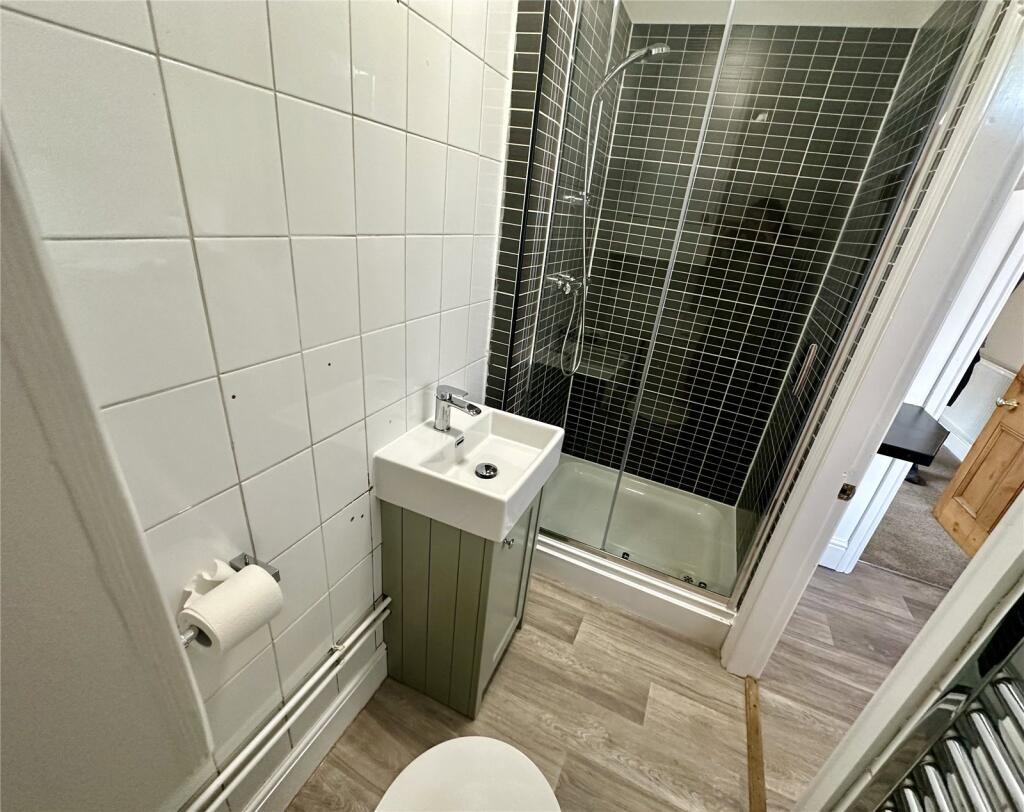 Apartment in Derby, Melbourne - More