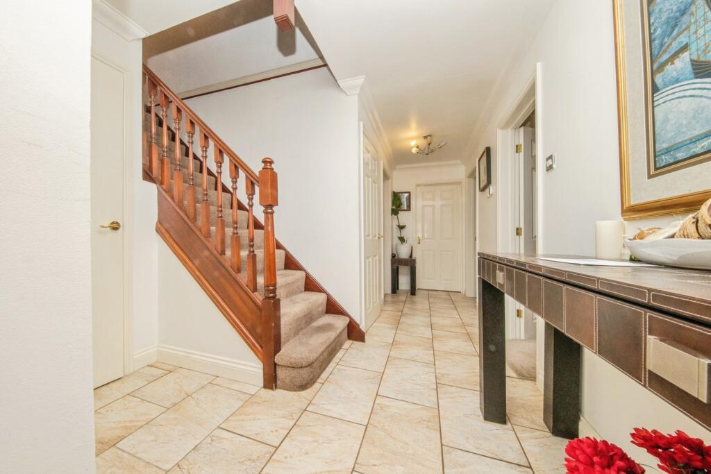 House in East Suffolk, Rushmere St Andrew - View 3