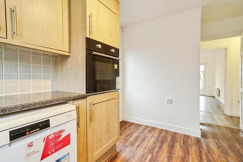 Additional image 5 of Carnoustie Grove, BINGLEY