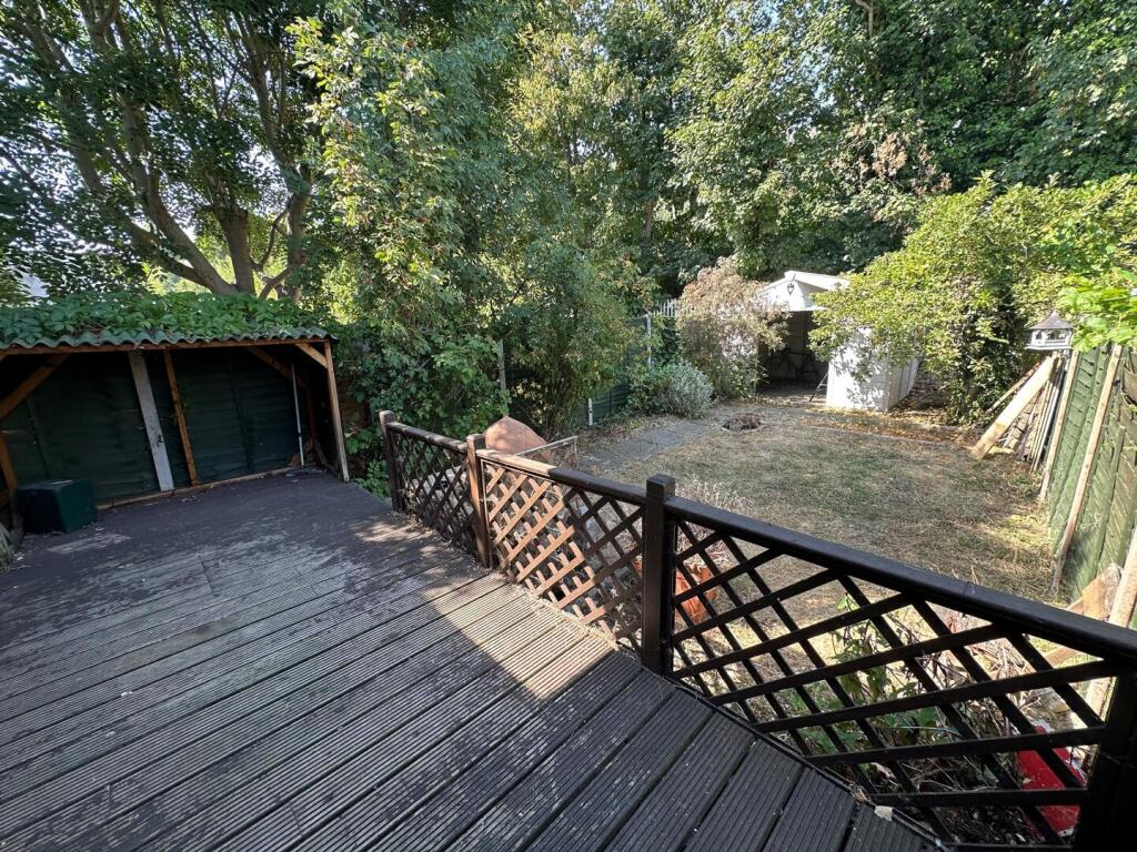 House in London - View 4