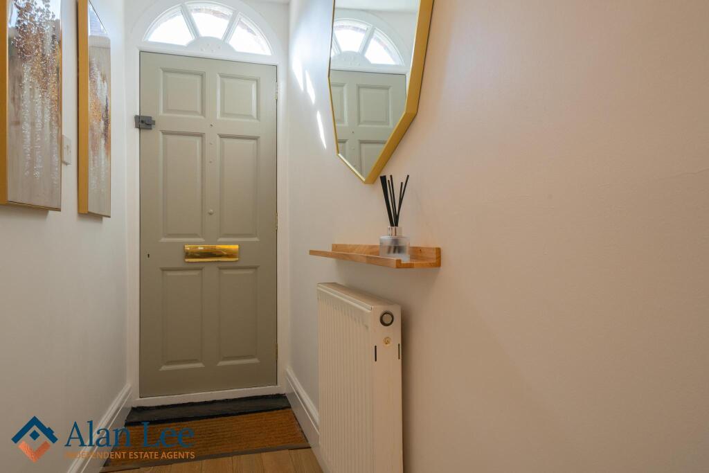 House in Macclesfield, Moss Rose - View 4