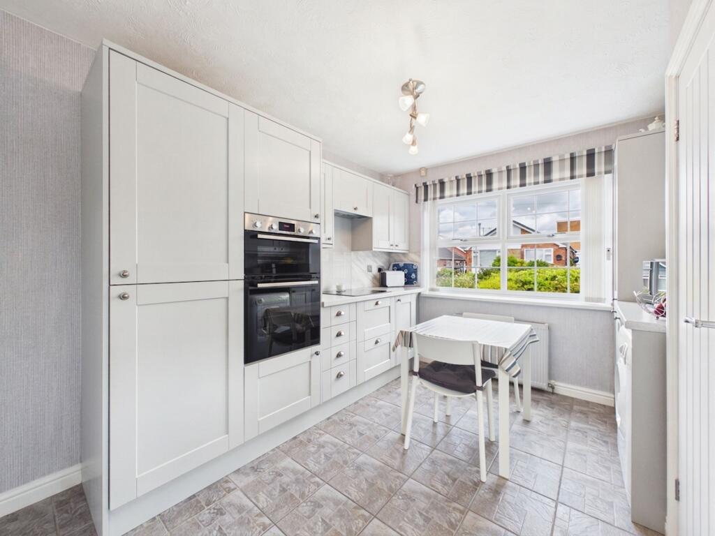 House in Nottingham, Redhill - View 3