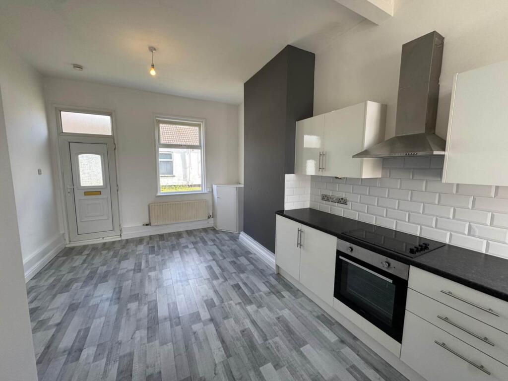 House in Doncaster - View 4
