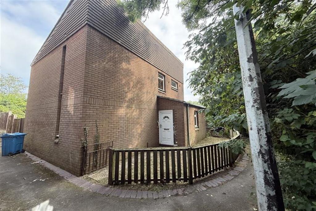 Main image of property: Exmouth Crescent, Murdishaw, WA7 6JQ