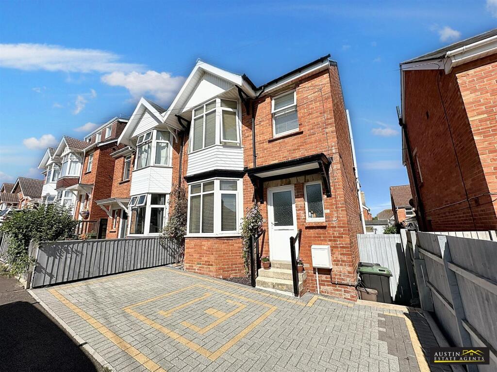 Main image of property: SOUTHDOWN ROAD, RODWELL, WEYMOUTH, DORSET