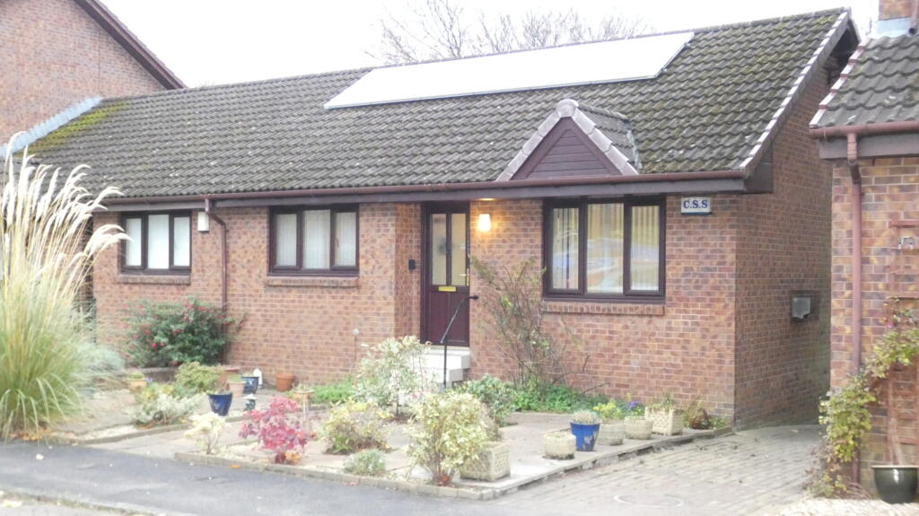 Main image of property: Burnside Walk , Glasgow, G61 4BU