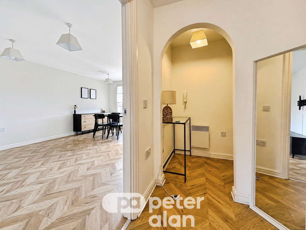 Apartment in Cardiff - View 2