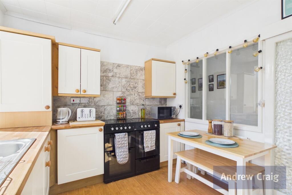Apartment in South Tyneside, Westoe - More