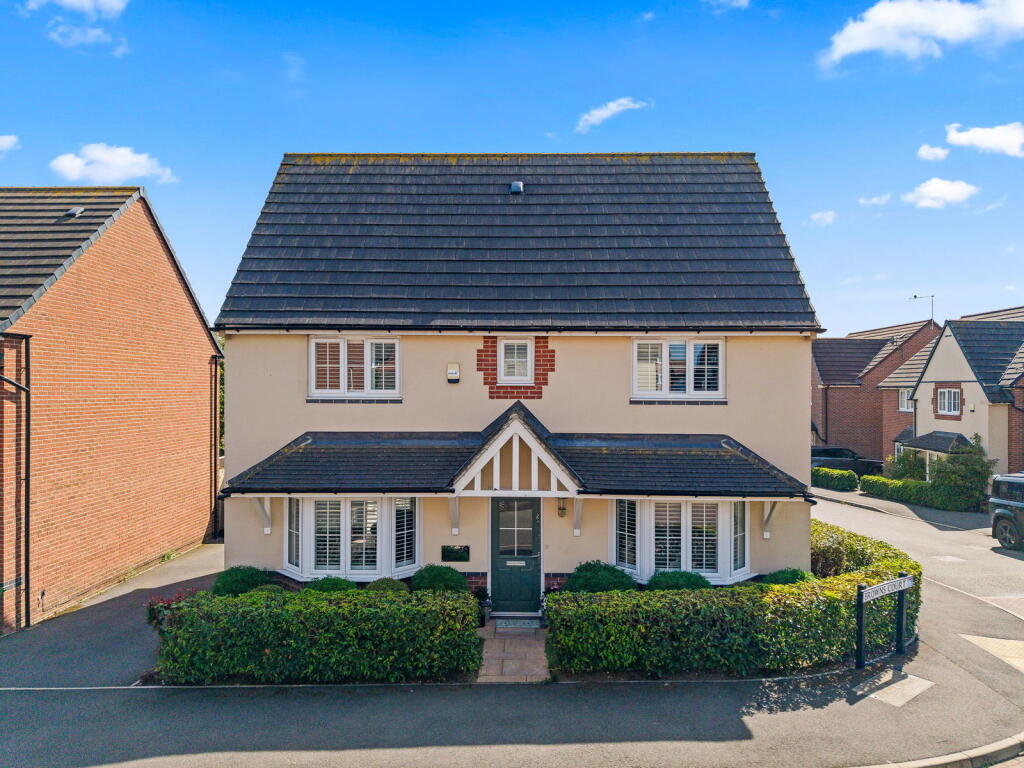 Main image of property: Browns Court, Farnsfield