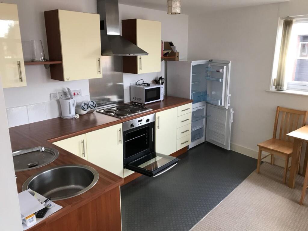Apartment in Chester, Newtown, City of Chester - View 4
