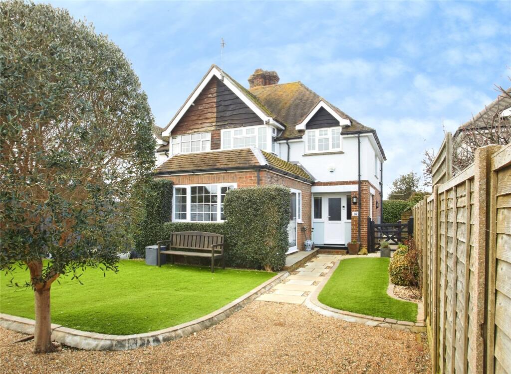 Main image of property: Bonnar Road, Selsey, Chichester, West Sussex, PO20