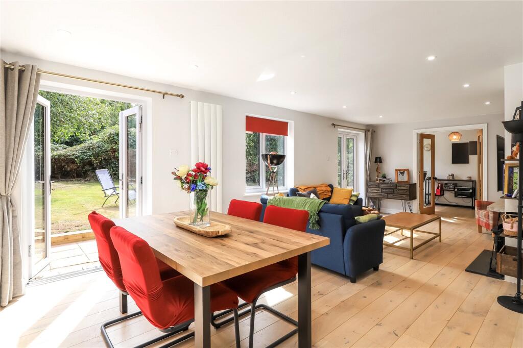 House in Salisbury, Alderbury - View 4